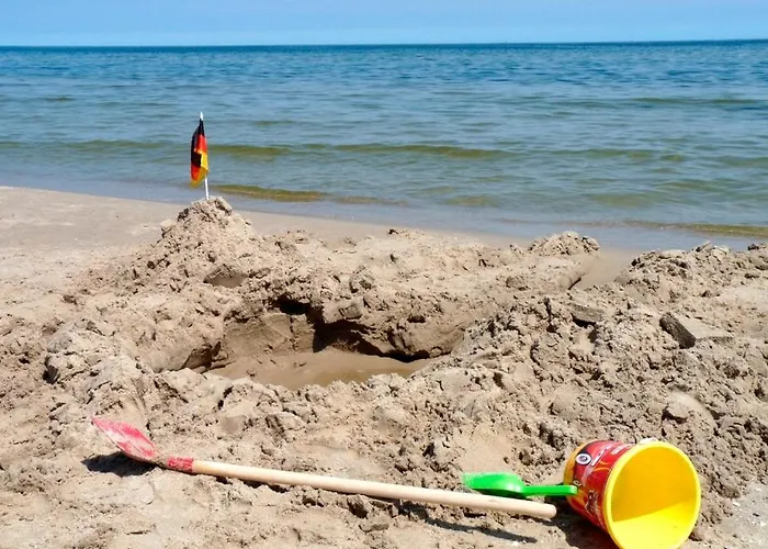 Ferienhaushaelfte Insel Ruegen 度假居